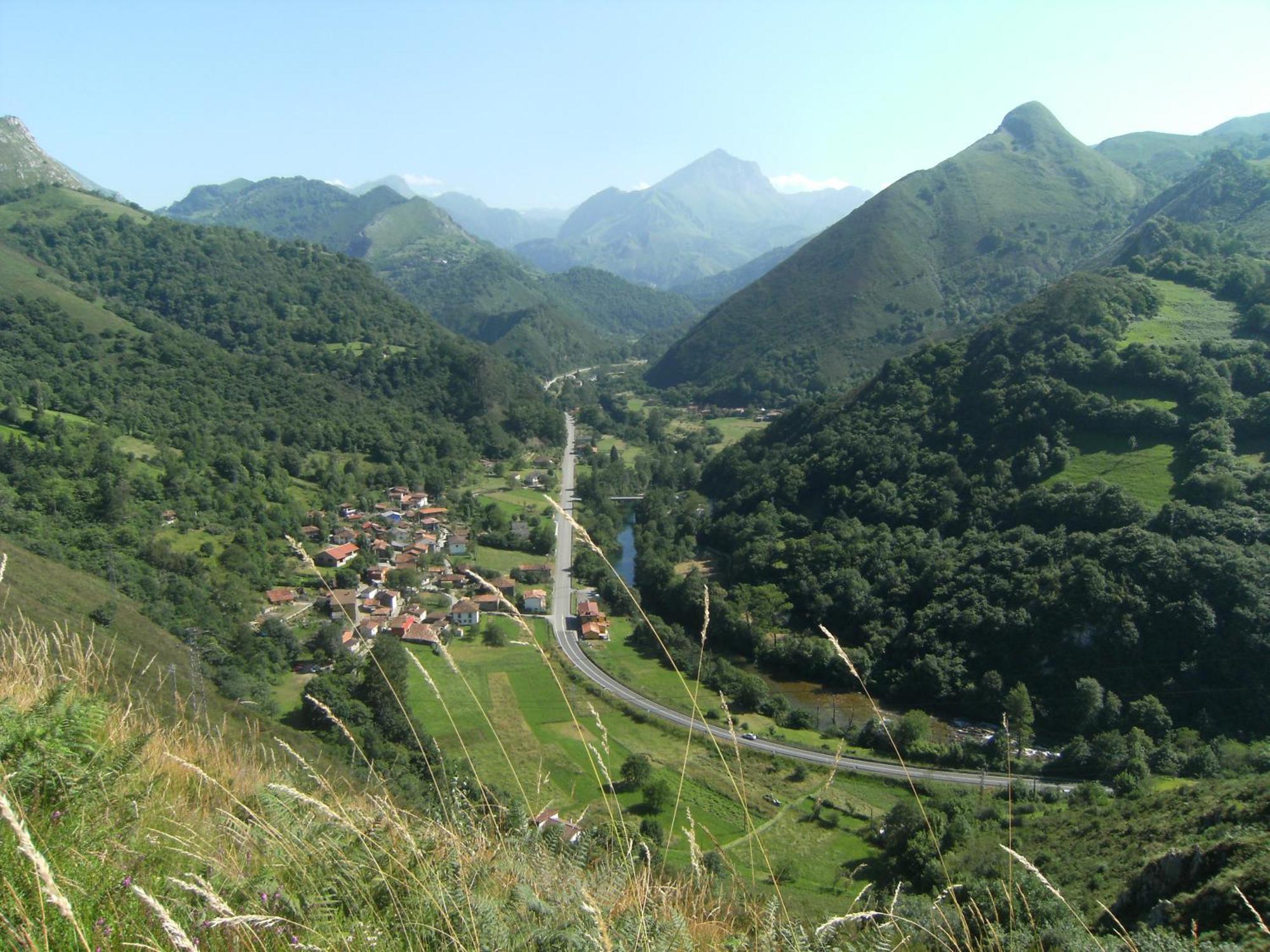 Casa Rural El Canton Onís 외부 사진